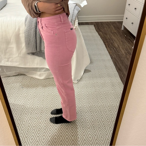 ROLLA’S pink corduroy original high rise straight jean - Picture 2 of 10